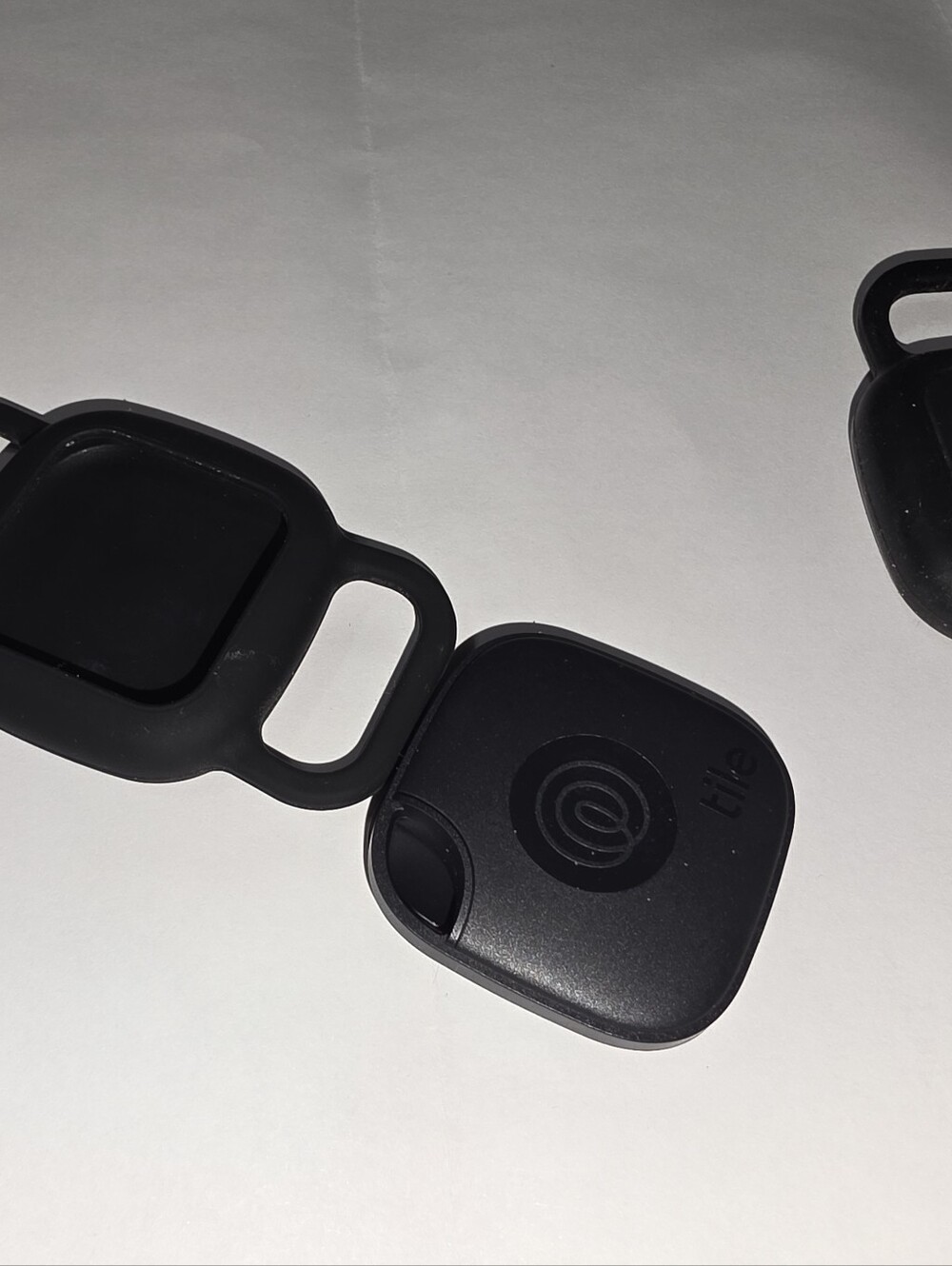 Life360 Tile And Covers, Two Tiles, Two Covers, Used For Travel Once